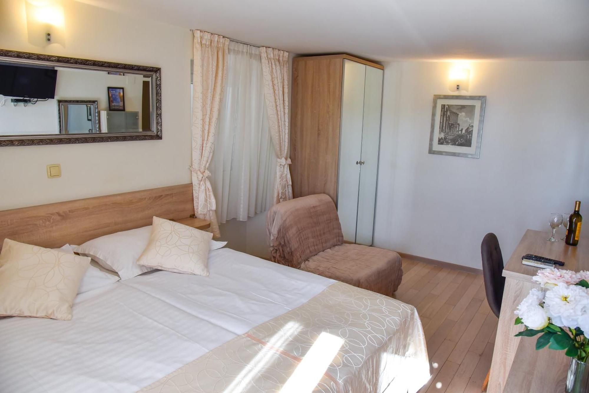 Hotel Kastel 1700 Split Ruang foto