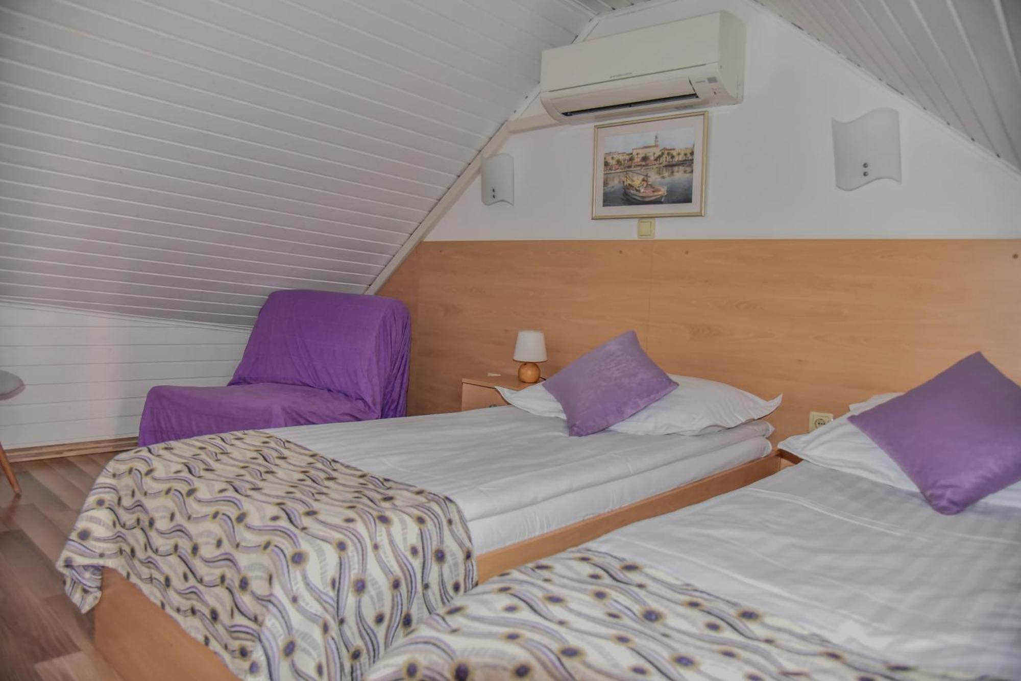 Hotel Kastel 1700 Split Ruang foto