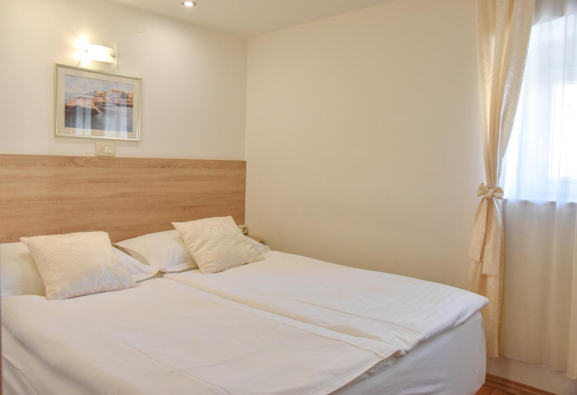 Hotel Kastel 1700 Split Ruang foto