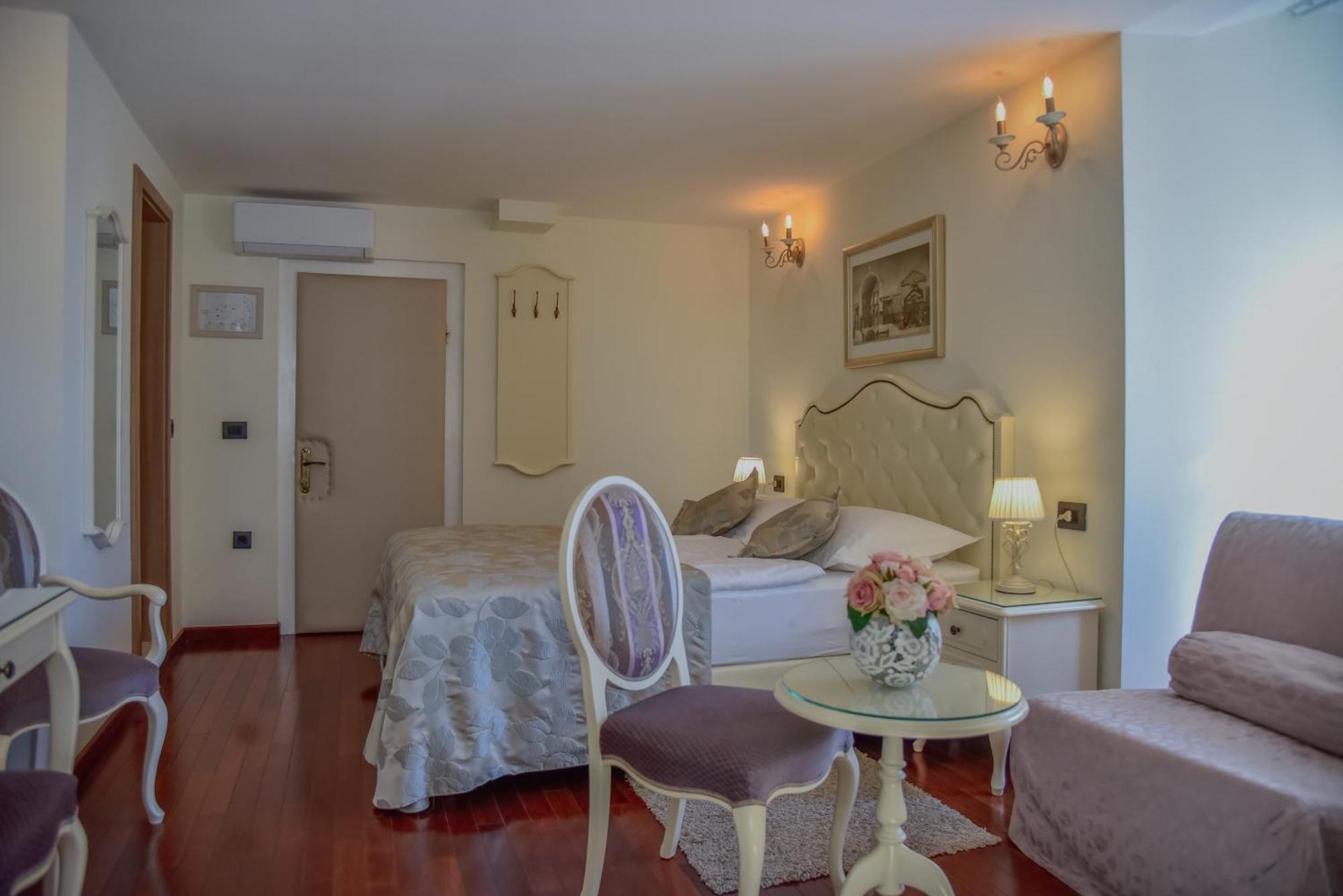 Hotel Kastel 1700 Split Ruang foto